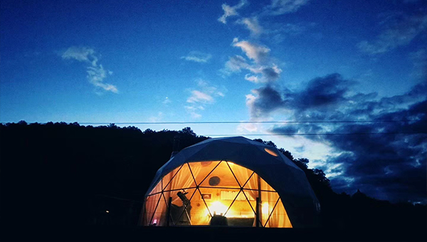 Starry Walk: A romantic starry trip under the Starry Tent Hotel