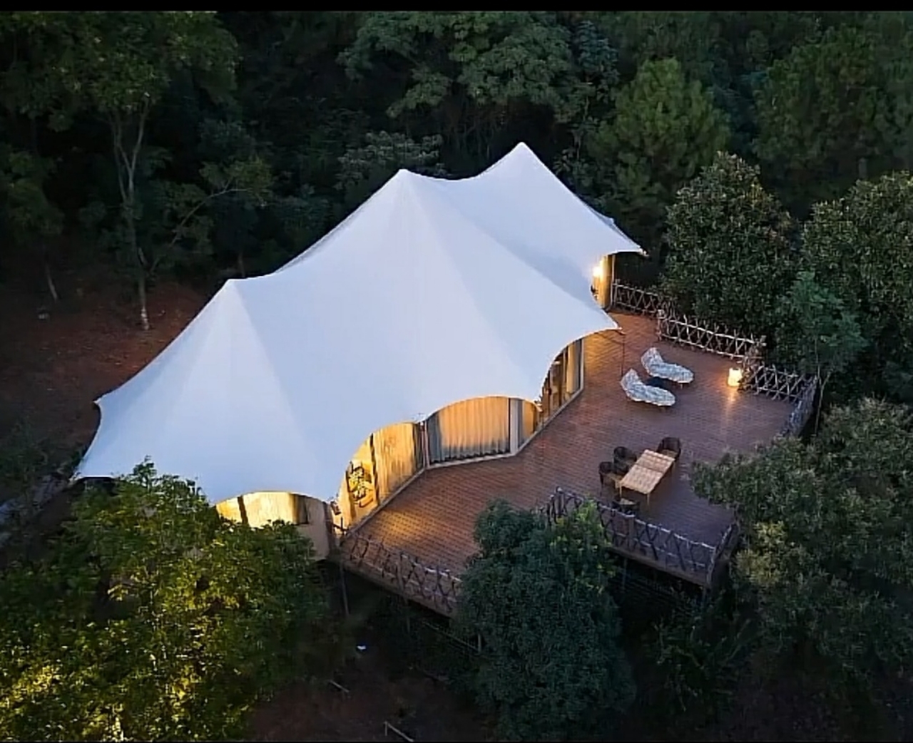 Wild Luxury Tent Hotel: A luxurious experience in close contact with nature